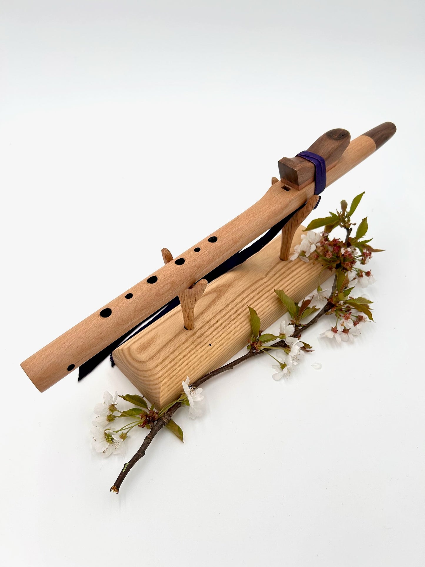 Flute in High C - Aeolian Tuning - Alder & Walnut