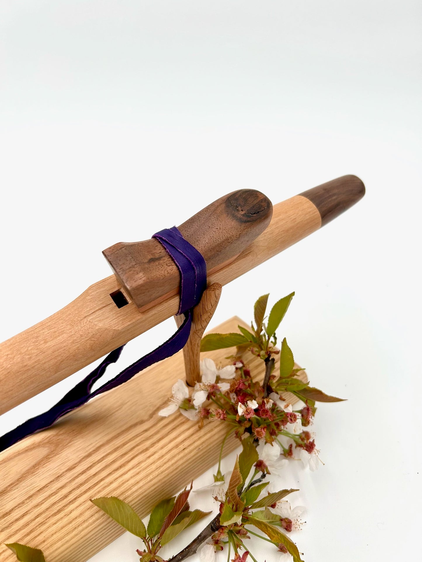 Flute in High C - Aeolian Tuning - Alder & Walnut