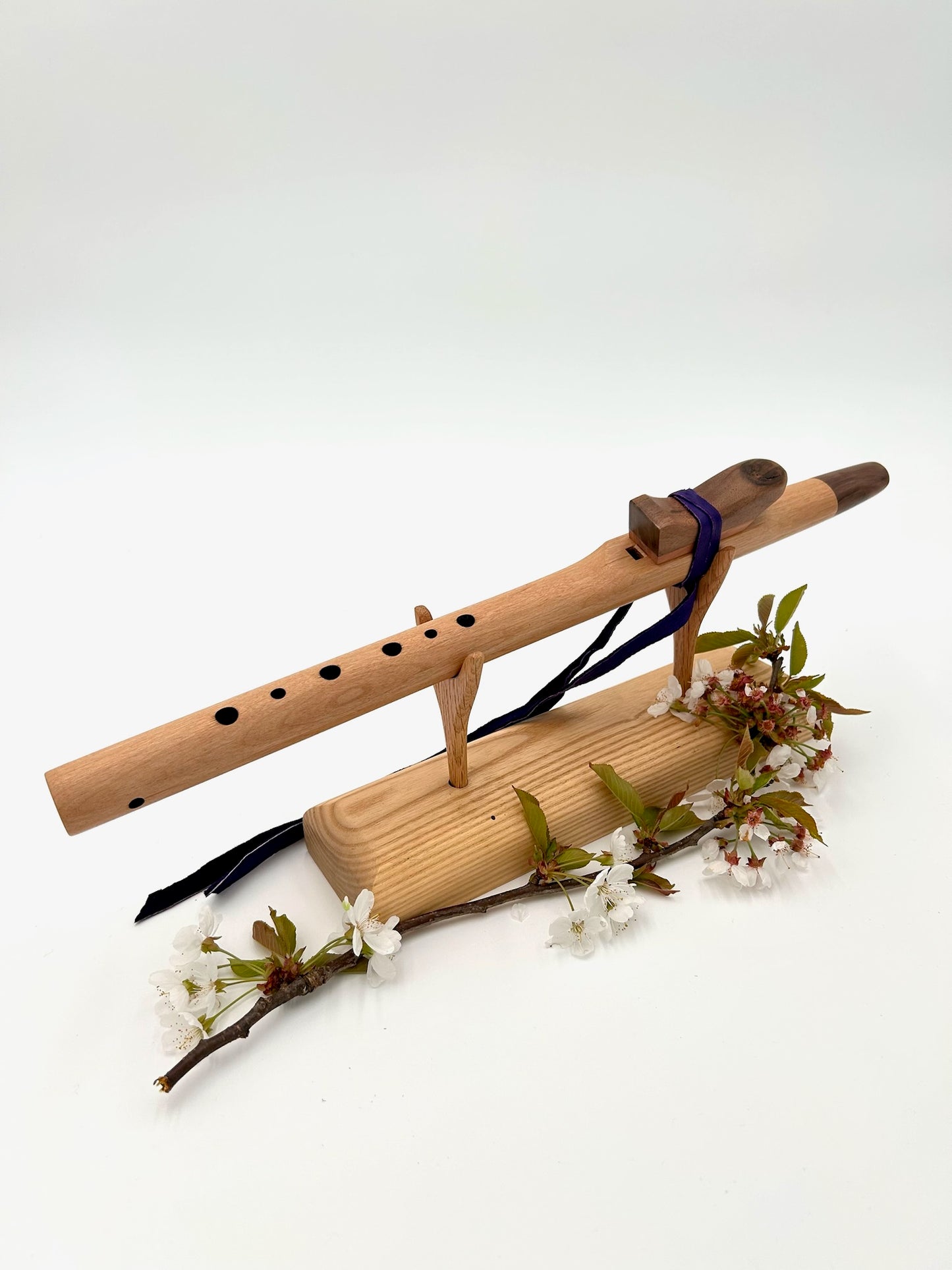Flute in High C - Aeolian Tuning - Alder & Walnut