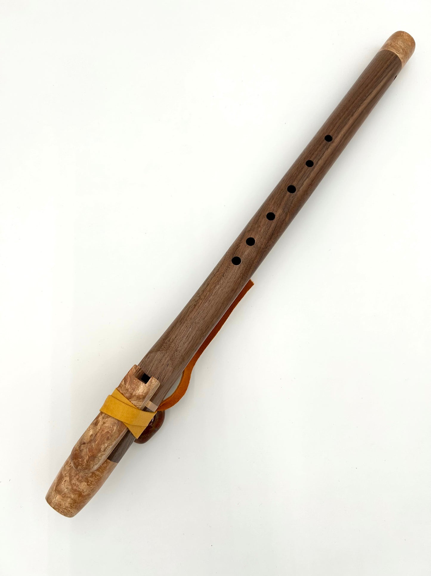 Flute in low E - Standard Tuning - Walnut & Maple Burl