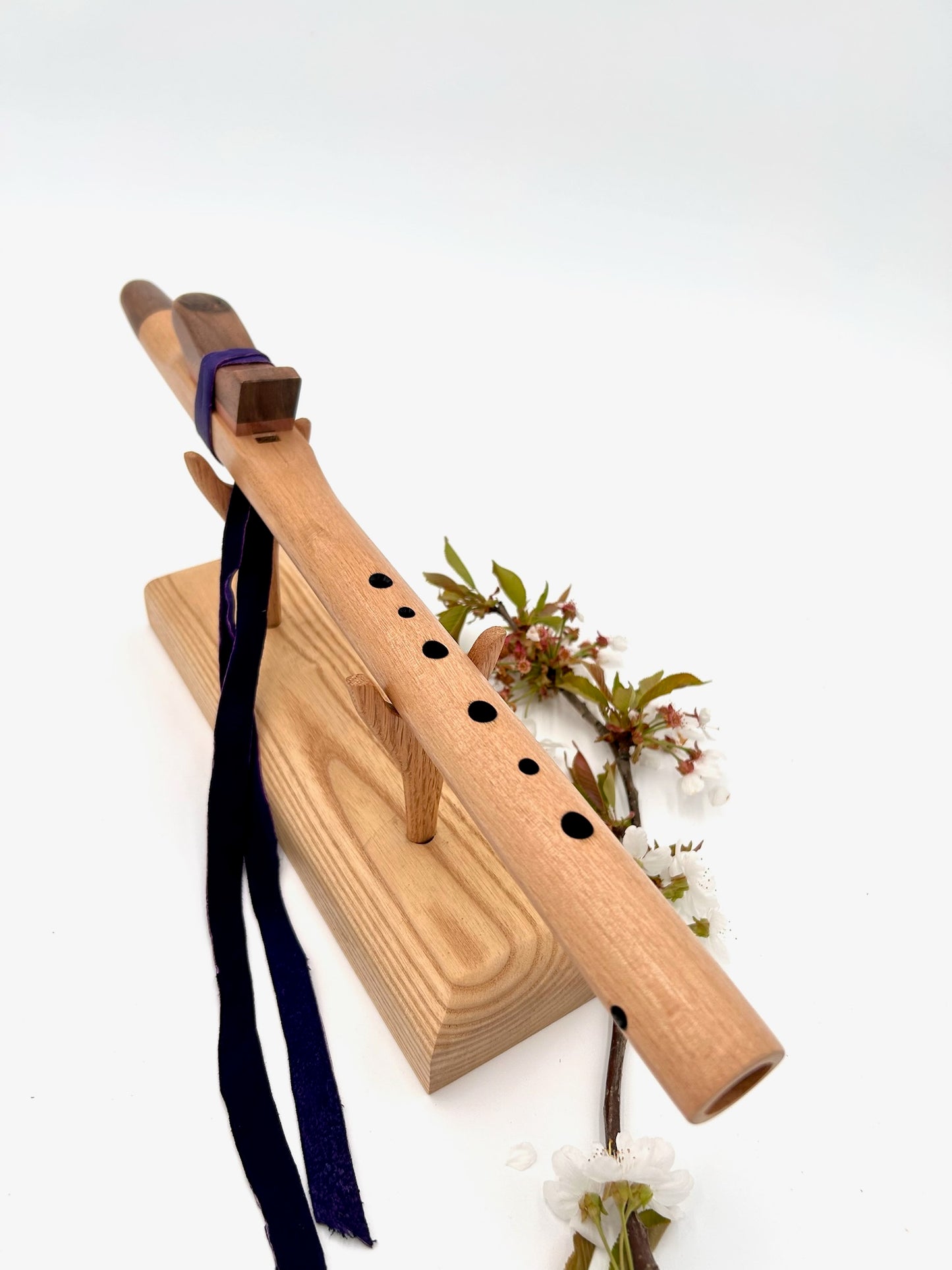 Flute in High C - Aeolian Tuning - Alder & Walnut