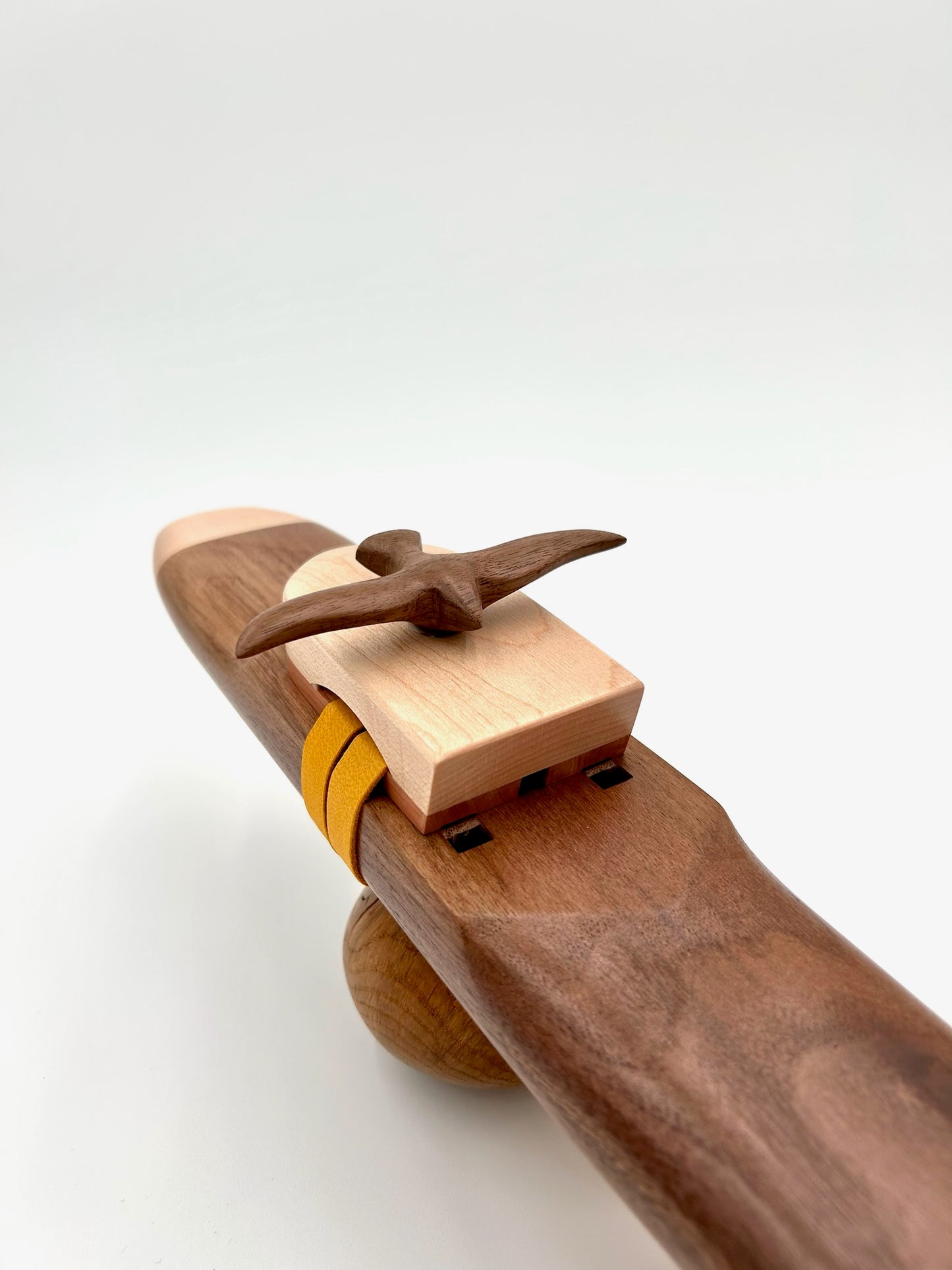 Alternating Drone in Low E - Aeolian tuning - Walnut & Maple with Albatross Bird