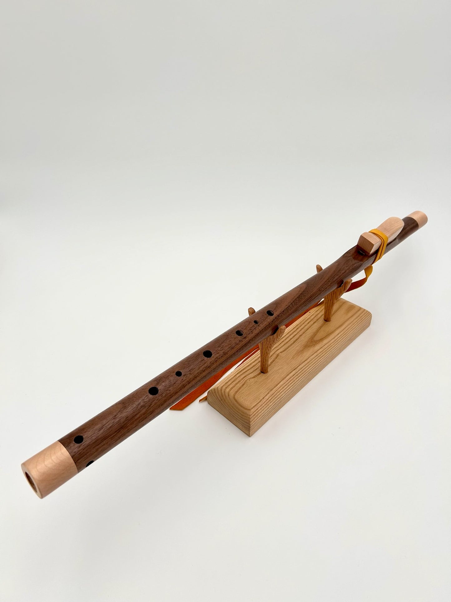 Streamline Flute in E - Aeolian Tuning - Walnut & Maple